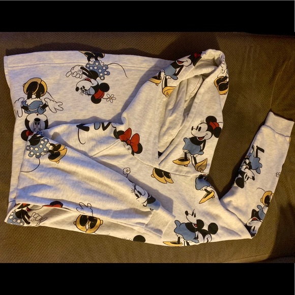 Disney Sweaters - Disney Minnie Mouse pullover hoodie sweater Disney Sweaters - Disney Minnie Mouse pullover hoodie sweater